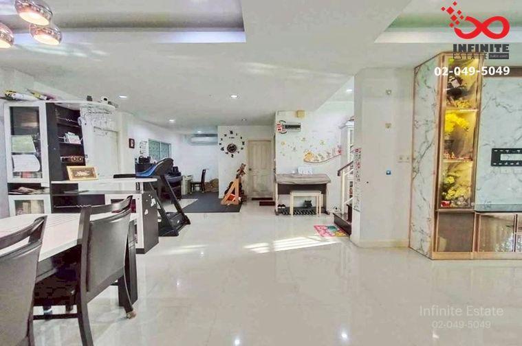 รูป ขายบ้านเดี่ยว 2 ชั้น 70 ตรว. หมู่บ้านกรีนลีฟ ราษฎร์อุทิศ 11 สุวินทวงศ์ หน้าโครงการ - รูปที่ 4/10