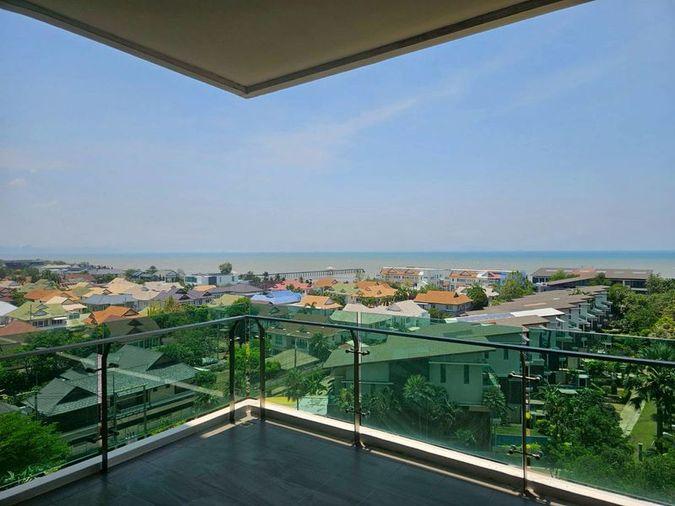 รูป ขายคอนโดหรูบางแสน ติดทะเลส่วนตัว Casalunar Paradiso แต่งครบ - รูปที่ 13/15