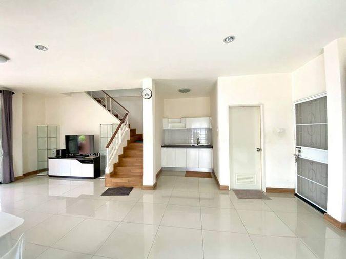 รูป บ้านแฝดสวย ศรีราชา หมู่บ้านพาโนวิว ใกล้นิคม เดินทางสะดวก - รูปที่ 5/19
