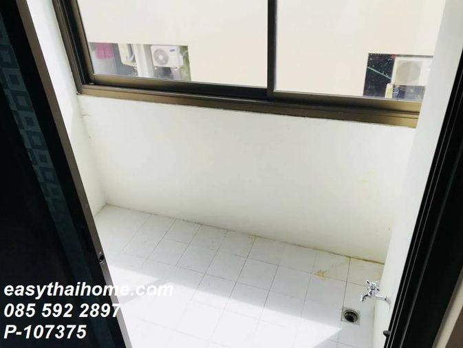picture P-107375 — For Sale with Tenant: Ratchada City Condo Ratchada Near MRT Sutthisan. 9th Floor, Studio Unit 1 Bathroom. 085-592-2897 Line: @easythaihome - 2/5