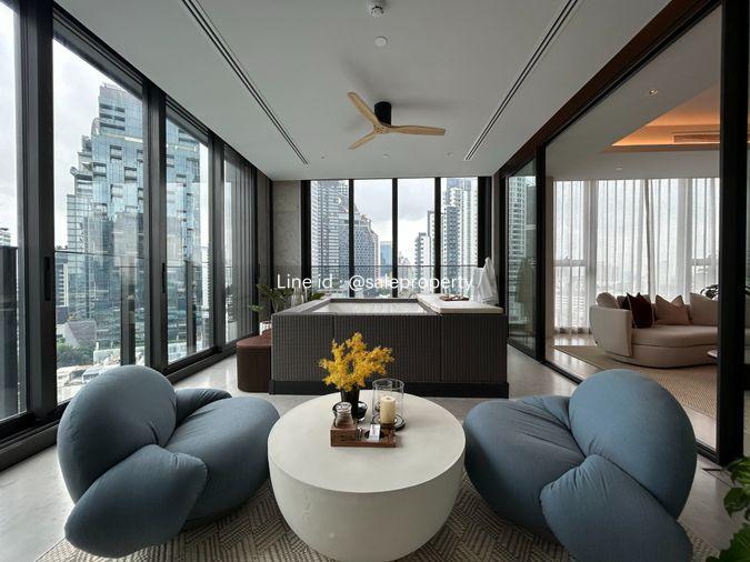 picture Scope Thonglor Expansive great room ideal for sophisticated entertaining and everyday living. - 6/7