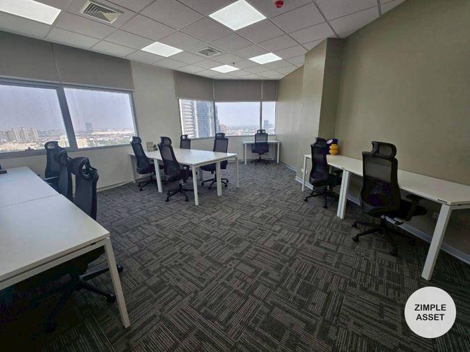 picture Serviced office at Central Chaengwattana with co-working space, conveniently located near the MRT Pink Line. Easy access with shops and restaurants. - 6/12