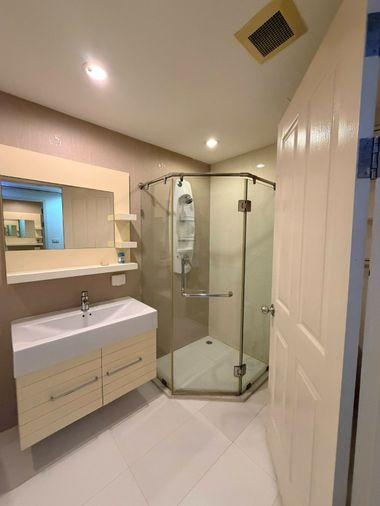 รูป 🔥ขาย คอนโด  Baan Siri 31 บ้าน สิริ 31   ใจกลางสุขุมวิท 31 ห้องกว้าง เป็นส่วนตัว 🌳 บรรยากาศเงียบสงบ ใกล้ BTS อโศก และพร้อมพงษ์ - รูปที่ 9/14