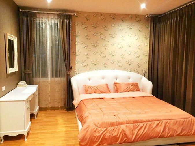 picture Quality detached houses in The Boulevard Sriracha project, with a pleasant atmosphere. - 3/9