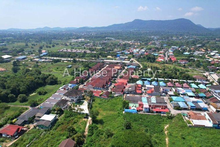 รูป ขายที่ดินสวย บางเสร่ สัตหีบ ทำเลดี ใกล้แหล่งชุมชน - รูปที่ 4/7