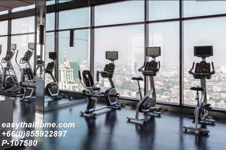 รูป P-107580 | Urbano Absolute Sathon-Taksin  ขายคอนโดพร้อมผู้เช่า ชั้นสูง วิวเมือง ใกล้ ICONSIAM และ BTS วงเวียนใหญ่! Line ID: @easythaihome  - รูปที่ 2/10