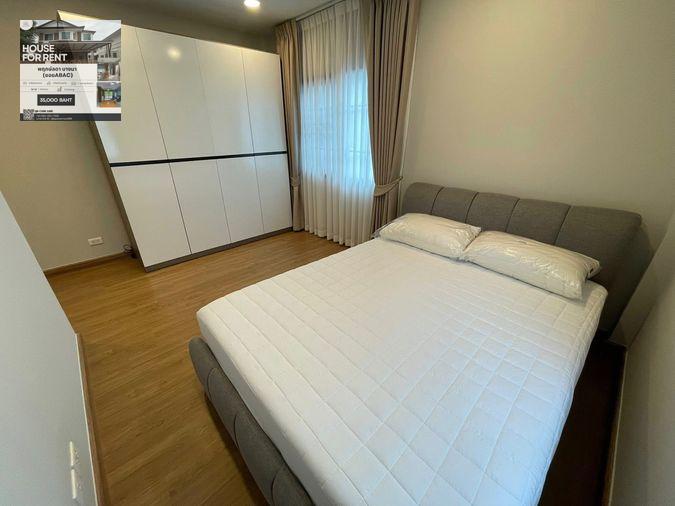 picture ðĨ°ðĄ Rent a beautifully decorated house at Centro Bangna, ready to move in. Pet friendlyðķ - 6/9