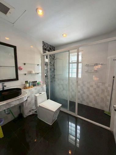 รูป [ขาย] บ้านเดี่ยว 2 ชั้น หมู่บ้านมณีรินทร์  สภาพดี พร้อมเข้าอยู่! - รูปที่ 28/35