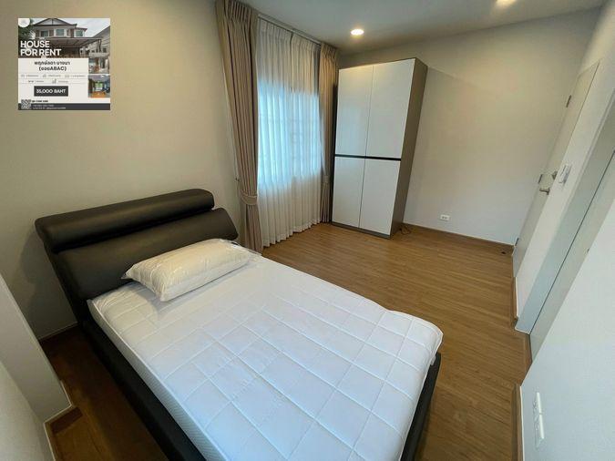 picture ðĨ°ðĄ Rent a beautifully decorated house at Centro Bangna, ready to move in. Pet friendlyðķ - 7/9