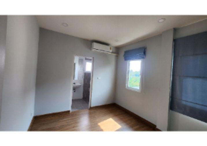 picture Centro Ramindra 109 Khlong Sam Wa - 37/42