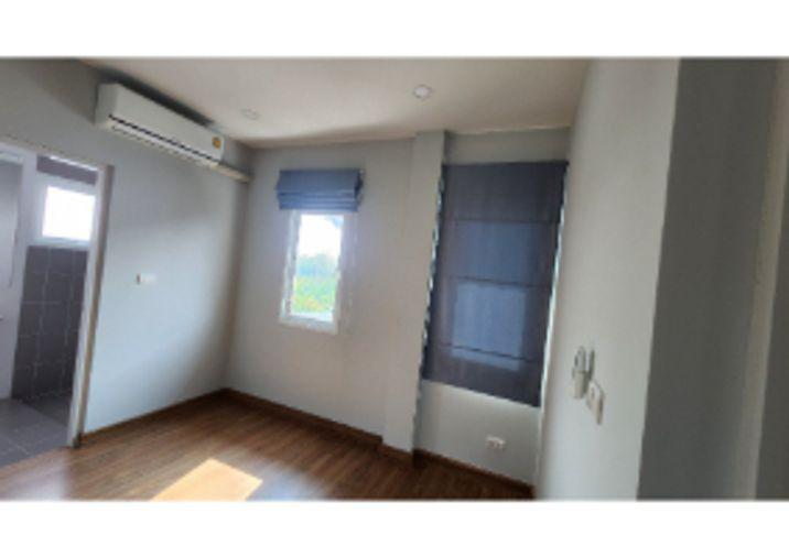picture Centro Ramindra 109 Khlong Sam Wa - 38/42
