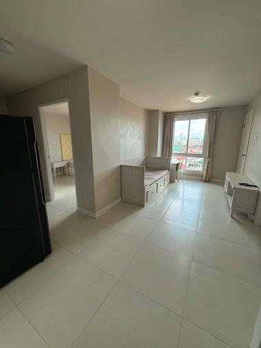 picture Groovy Condo 2 bed 11,000 bath - 8/15