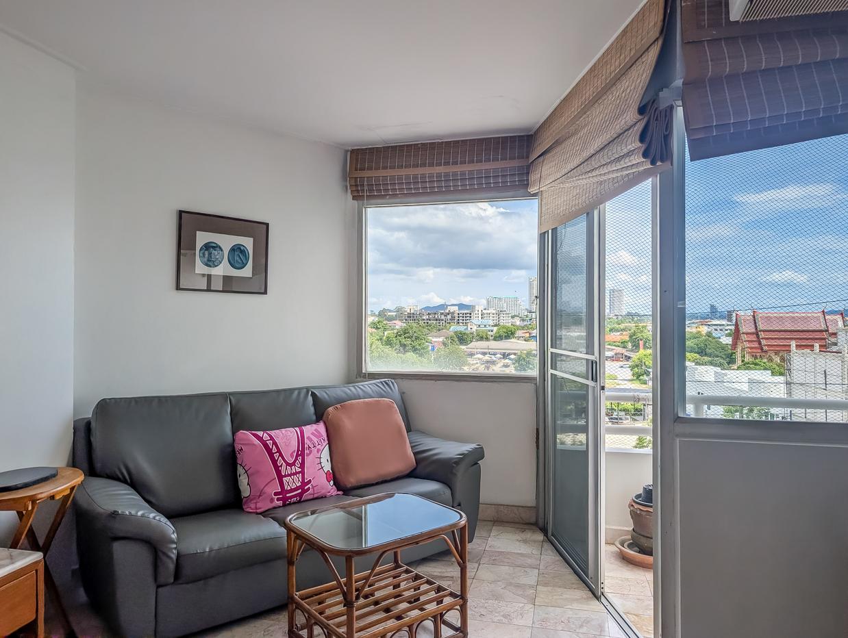 picture Somphong Condotel Studio for Sale Na Jomtien Sea View Condo - 4/8