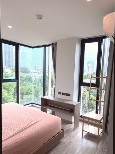 รูป ขายด่วน ✨ The Teak Sukhumvit 39 ✨ 2 ห้องนอน เฟอร์นิเจอร์ และ เครื่องใช้ไฟฟ้าครบ ใกล้ BTS พร้อมพงษ์ - รูปที่ 2/7