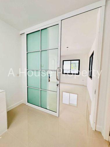รูป บ้านเดี่ยวสวย ทำเลดี หนองมน ใกล้บางแสน เดอะ เพอร์เฟค ฮิลล์ - รูปที่ 6/18