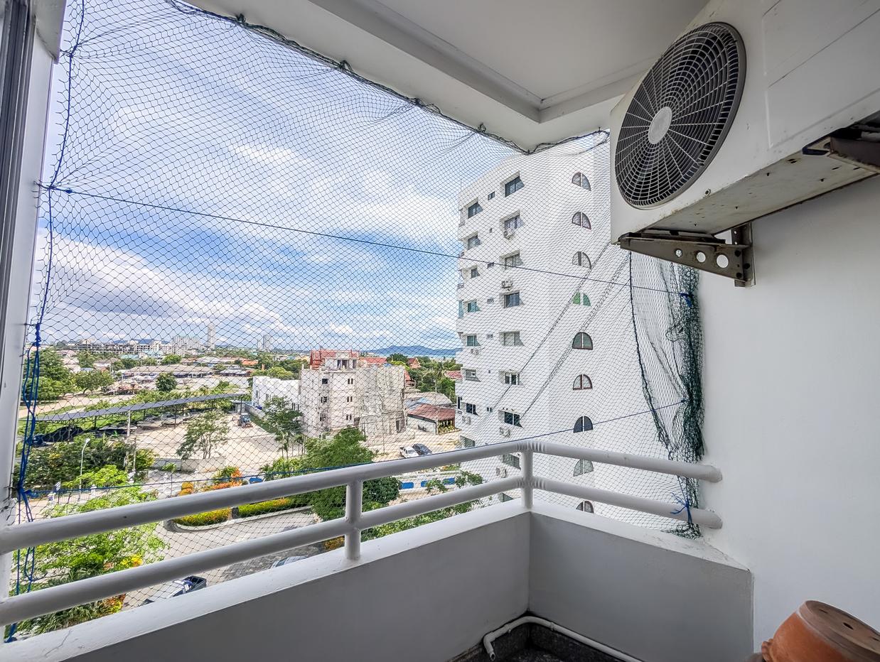 picture Somphong Condotel Studio for Sale Na Jomtien Sea View Condo - 5/8