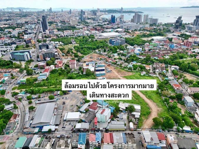 picture Land for sale in Na Kluea, Soi Pothisarn. Beautiful plot with existing structures. - 5/5