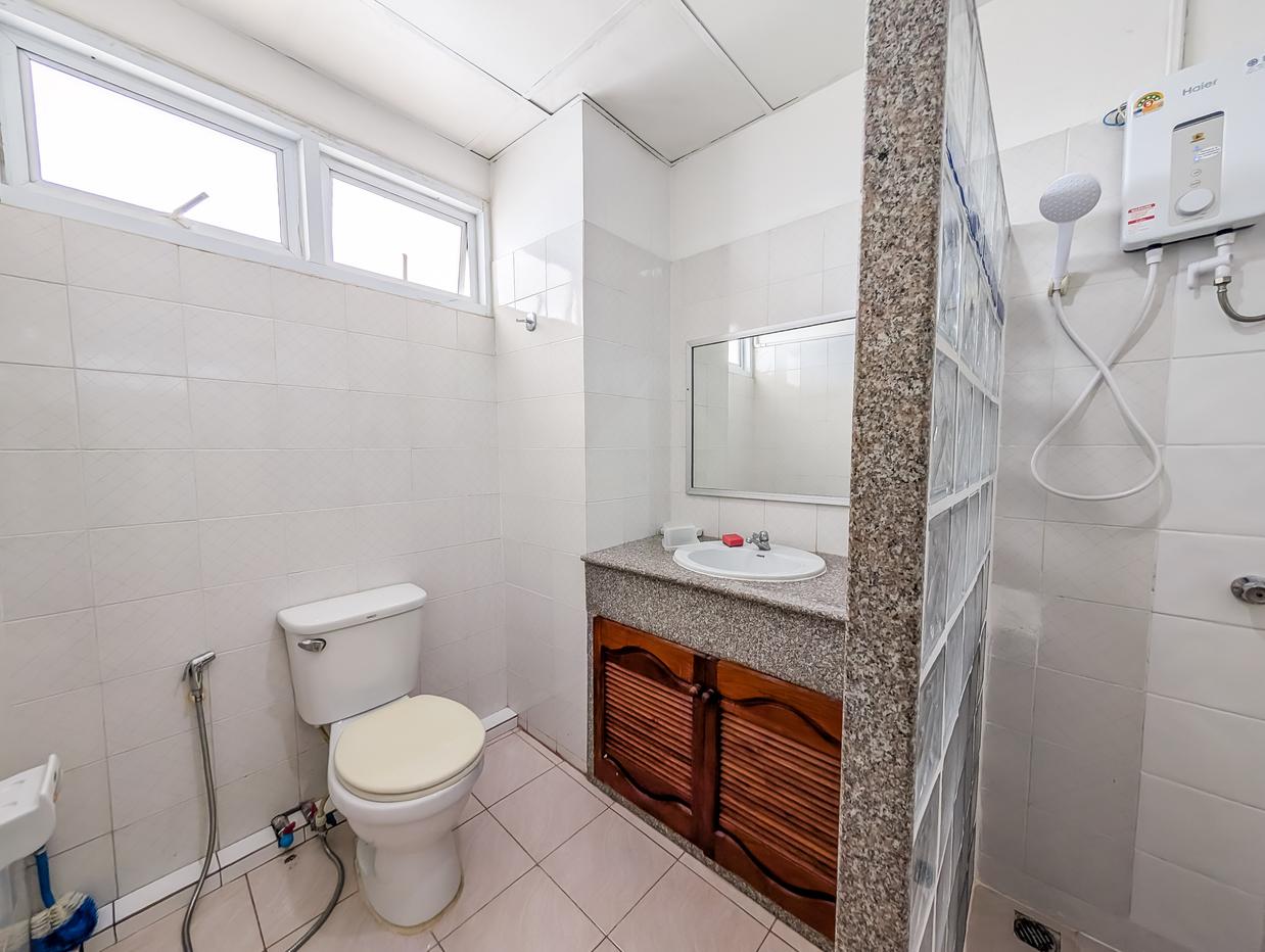 picture Somphong Condotel Studio for Rent Connecting Unit Na Jomtien - 2/9