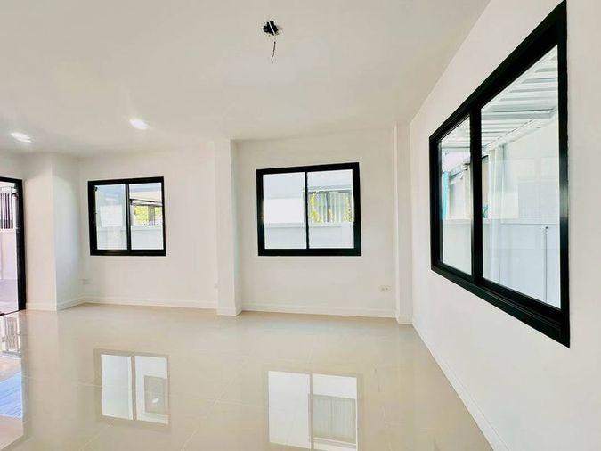 รูป บ้านเดี่ยวสวย ทำเลดี หนองมน ใกล้บางแสน เดอะ เพอร์เฟค ฮิลล์ - รูปที่ 10/18