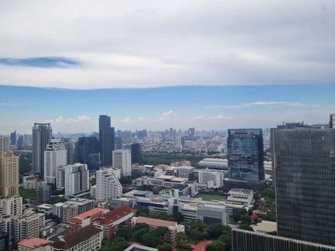 picture 🔥 Urgent Sale The Esse Asoke near BTS Asoke and MRT Phetchaburi - 10/22