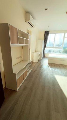 รูป ให้เช่า Ivy Sathorn 10 ราคาดีสุดๆ ห้องสวย น่าอยู่มาก ตกแต่งเฟอร์ครบ DS3144 | Line @DStay - รูปที่ 3/10