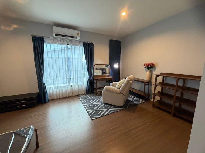 รูป ทาวน์เฮ้าส์ให้เช่า 🔥 Plex Residence Nawamin 111 🔥 2 ห้องนอน 3 ห้องน้ำ เฟอร์นิเจอร์ และ เครื่องใช้ไฟฟ้าครบ  - รูปที่ 4/10