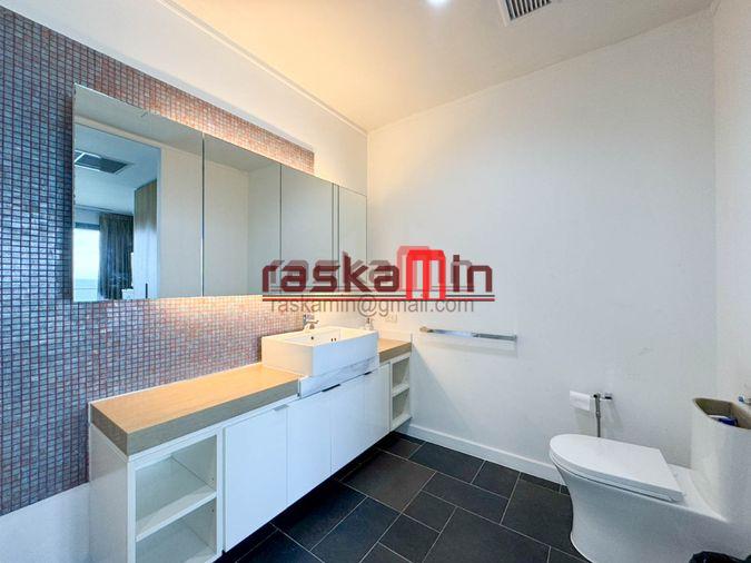 picture Northpoint Wongamat – Luxury Beachfront Condo with Direct Sea View - 9/30
