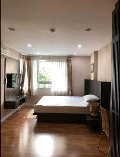 รูป P-133141 — ขายคอนโด ชั้น 3 The Clover Thonglor วิวสระ ใจกลางทองหล่อ ใกล้ BTS ทองหล่อ 085-592-2897 Line: @easythaihome - รูปที่ 1/8