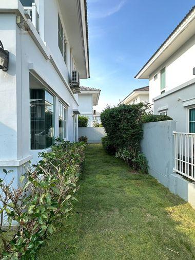 รูป บ้านเดี่ยวให้เช่า ✨ Villaggio Srinakarin-Bangna ✨ เฟอร์นิเจอร์ และ เครื่องใช้ไฟฟ้าครบ 3 ห้องนอน 3 ห้องน้ำ - รูปที่ 3/19