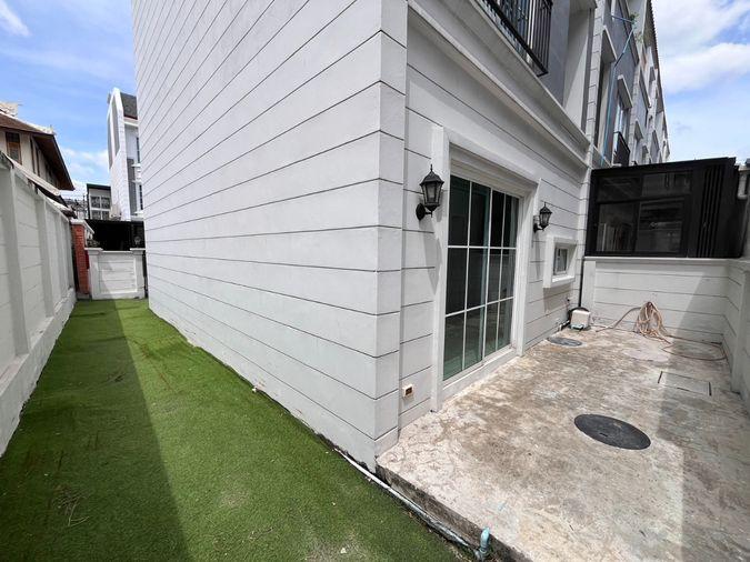 picture 🔥For Sale The Preston Townhome Rama 9 – Srinakarin, rare corner unit, last unit available - 3/13
