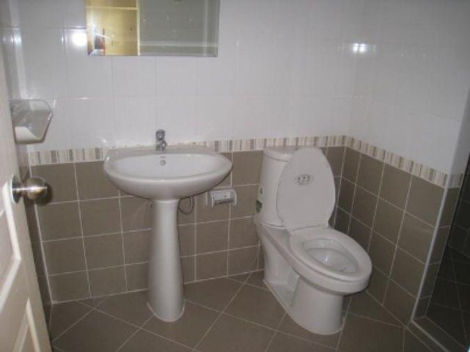 picture 🔥 For Sale – Eaksin Condo Eaksin Condo near MRT Nonthaburi Civic Center Station - 4/5