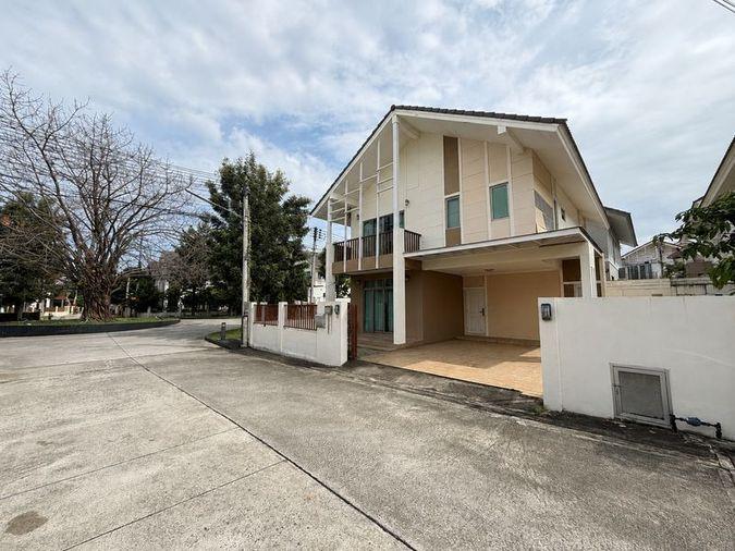 picture For sale: Used detached house, Magnolia Nong Kham, Sriracha, Chonburi. - 1/18