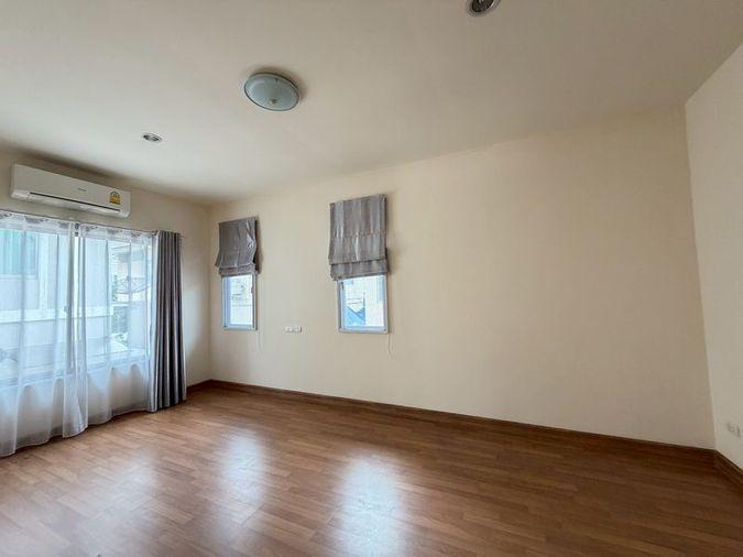 picture For sale: Used detached house, Magnolia Nong Kham, Sriracha, Chonburi. - 13/18