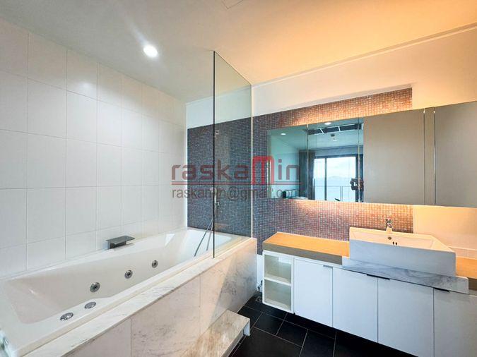 picture Northpoint Wongamat – Luxury Beachfront Condo with Direct Sea View - 8/30