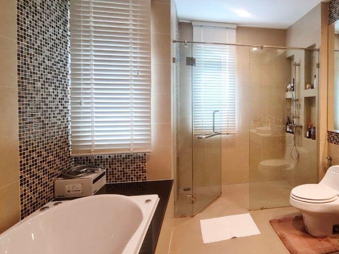 รูป ขายบ้านหรู 3 ชั้น แกรนด์ บางกอก บูเลอวาร์ด รัชดา–รามอินทรา 2 เนื้อที่ 95 ตร.ว. 5 นอน 6 น้ำ เฟอร์นำเข้า ใกล้รถไฟฟ้าสายสีชมพู - รูปที่ 48/92