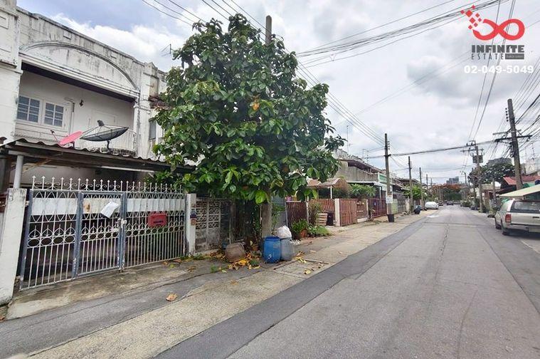 รูป ขายทาวน์เฮาส์ 2 ชั้น ซอยพหลโยธิน 35 ใกล้เมเจอร์รัชโยธิน ม.เกษตรฯ ใกล้ BTS เสนานิคม-รัชโยธิน ทางด่วน - รูปที่ 1/13
