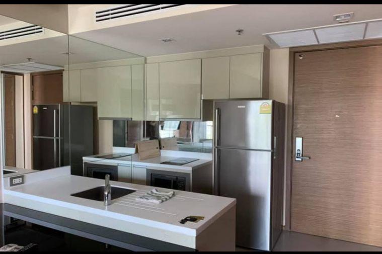 รูป 🔥 ขายด่วน !! 🔥 The Address Sathorn, 1 ห้องนอน, 1 ห้องน้ำ, วิวตึกมหานคร, ห้องทิศตะวันออก !! Code C20221201417 แต่งครบ, ราคาพิเศษ!!📣📣 - รูปที่ 3/7