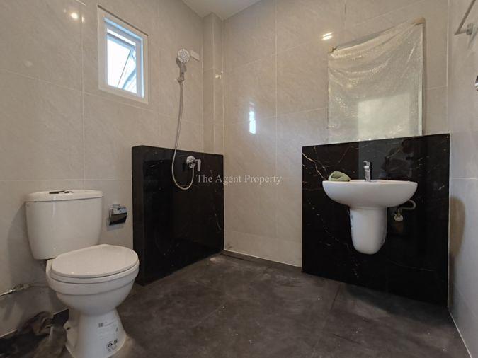 รูป ขายบ้านเดี่ยว บ้านรีโนเวทใหม่ทั้งหลัง หลังริม เทรนดี้ ธารา รามคำแหง ราษฎร์พัฒนา เนื้อที่ 56 ตร.ว. 4 นอน 3 น้ำ ใกล้วงแหวนกาญจนาฯ โปรฯ ลดทันที 8 แสนบาท - รูปที่ 27/40