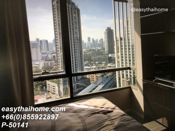 รูป P-50141 🔑 ให้เช่าห้องแบบ 1นอน คอนโดห้องสวย เดอะ รูม สุขุมวิท 69 ใกล้ BTS พระโขนง ชั้น19 เฟอร์ครบ มีเครื่องซักผ้า Line: @easythaihome 085-592-2897 - รูปที่ 2/15