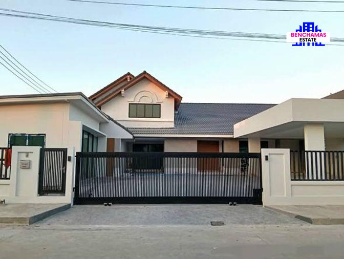 รูป 🔥 ขาย บ้านพร้อมโฮมออฟฟิศแยก เนื้อที่ใหญ่ ✅ หมู่บ้านเมืองเอก 3 | Muang Ake 3 (ใกล้ SRT สถานีหลักหก / สถานากรณ์ ม.รังสิต) - รูปที่ 1/16