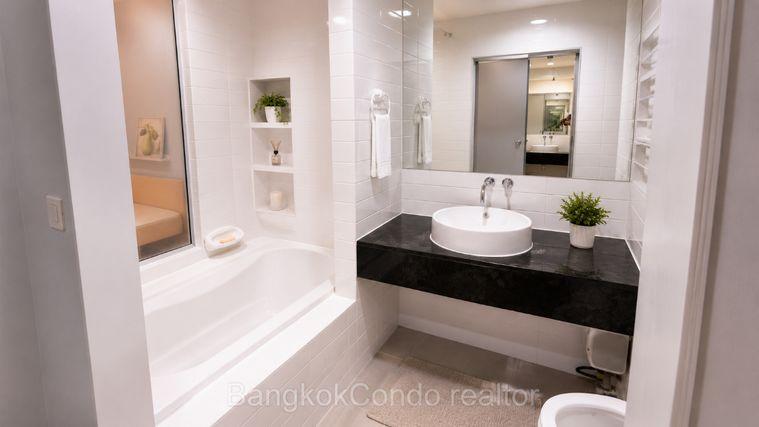 picture 🚆🌹 Prime Condo Location For Rent 📍 Ideo Mix Sukhumvit 103  (Line: @rent2022) | Prime Sukhumvit Location  ✨ Ready to move in! ✨ 📌 Ref Code: A07891 - 7/9