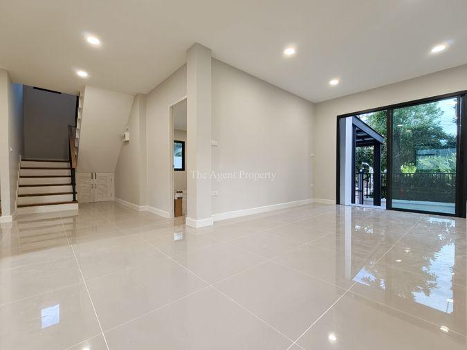 รูป ขายบ้านเดี่ยว รีโนเวทใหม่ทั้งหลัง หลังริม เพอร์เฟค เพลส รามคำแหง 164 เนื้อที่ 67.8 ตร.ว. 4 นอน 3 น้ำ ใกล้ The Paseo และสุวรรณภูมิ โปรฯ ลดทันที 1 ลบ. - รูปที่ 12/62