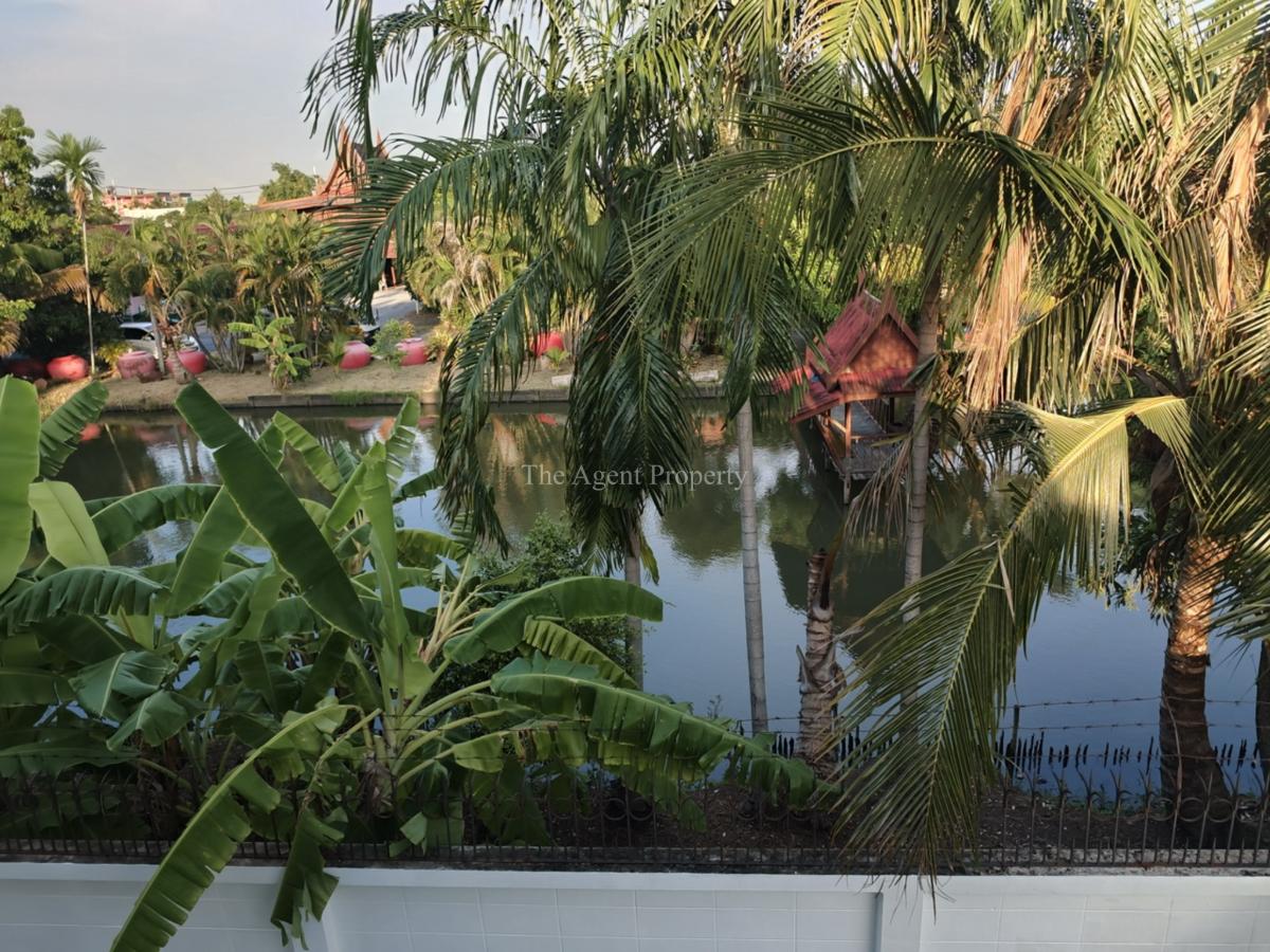รูป ขายบ้านเดี่ยว บ้านรีโนเวทใหม่ทั้งหลัง หลังริม เทรนดี้ ธารา รามคำแหง ราษฎร์พัฒนา เนื้อที่ 56 ตร.ว. 4 นอน 3 น้ำ ใกล้วงแหวนกาญจนาฯ โปรฯ ลดทันที 8 แสนบาท - รูปที่ 33/40