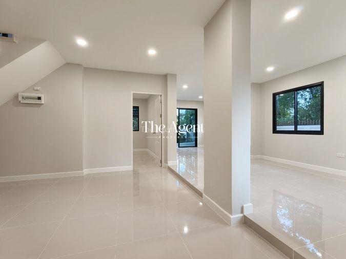 รูป ขายบ้านเดี่ยว รีโนเวทใหม่ทั้งหลัง หลังริม เพอร์เฟค เพลส รามคำแหง 164 เนื้อที่ 67.8 ตร.ว. 4 นอน 3 น้ำ ใกล้ The Paseo และสุวรรณภูมิ โปรฯ ลดทันที 1 ลบ. - รูปที่ 18/62