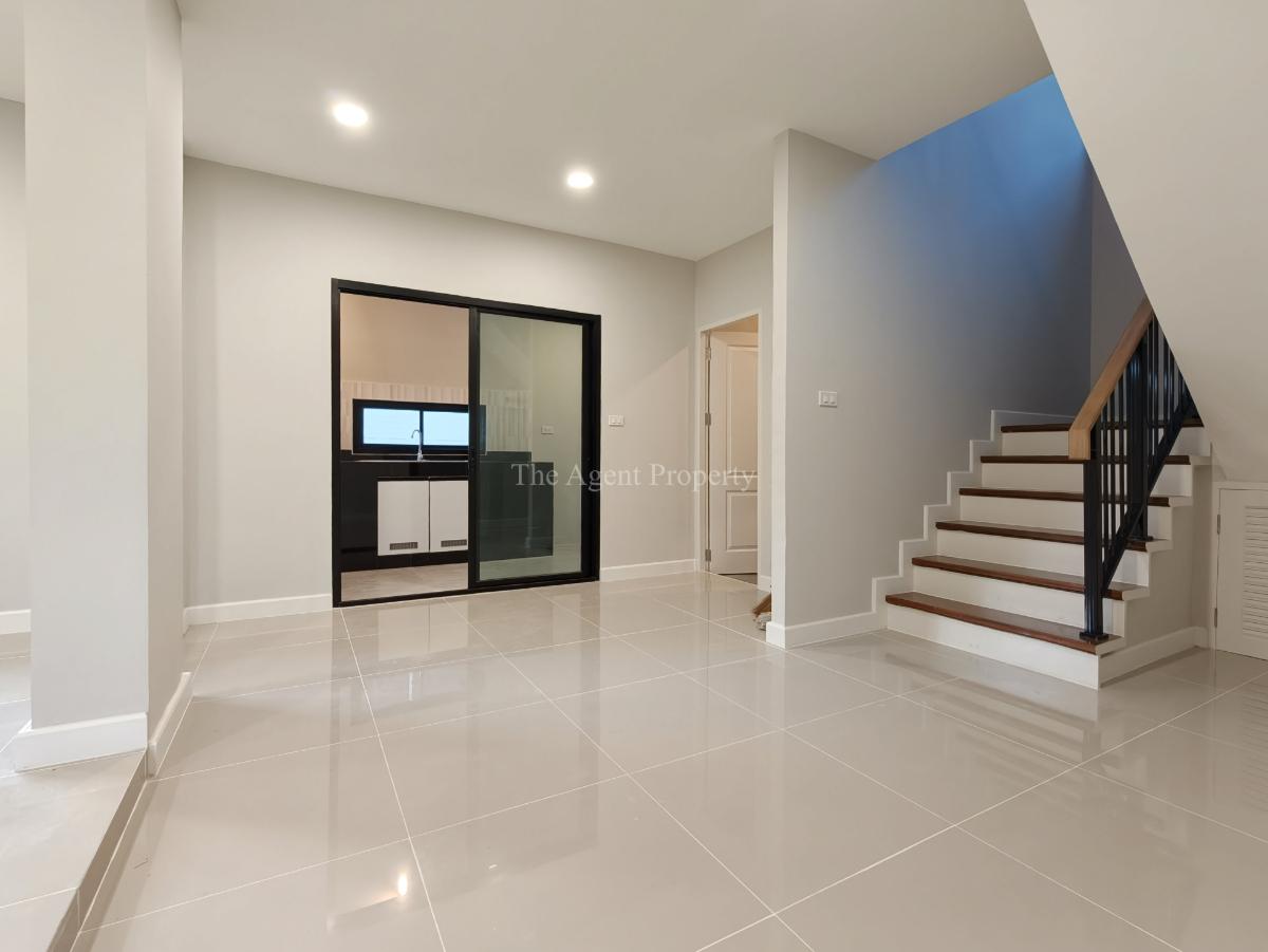 รูป ขายบ้านเดี่ยว รีโนเวทใหม่ทั้งหลัง หลังริม เพอร์เฟค เพลส รามคำแหง 164 เนื้อที่ 67.8 ตร.ว. 4 นอน 3 น้ำ ใกล้ The Paseo และสุวรรณภูมิ โปรฯ ลดทันที 1 ลบ. - รูปที่ 17/62