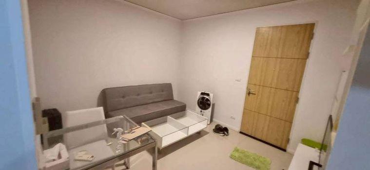 picture Condo for sale: Sea Hill Sriracha. Beautiful unit, great location, right on Sukhumvit Road. - 1/8