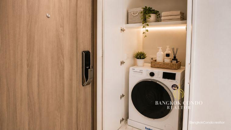 picture 💙🚆 Modern Room For Rent 📌 Ideo Mobi Sukhumvit 66 Condominium (Line: @rent2022) | Near BTS Udom Suk ✨ Ready to move in! ✨ 📌 Ref Code: A01251 - 7/9