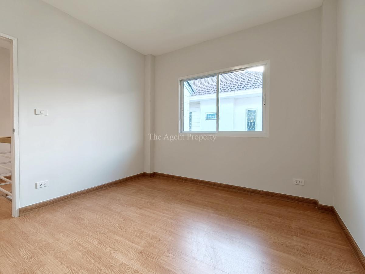 รูป ขายบ้านเดี่ยว บ้านรีโนเวทใหม่ทั้งหลัง หลังริม เทรนดี้ ธารา รามคำแหง ราษฎร์พัฒนา เนื้อที่ 56 ตร.ว. 4 นอน 3 น้ำ ใกล้วงแหวนกาญจนาฯ โปรฯ ลดทันที 8 แสนบาท - รูปที่ 19/40