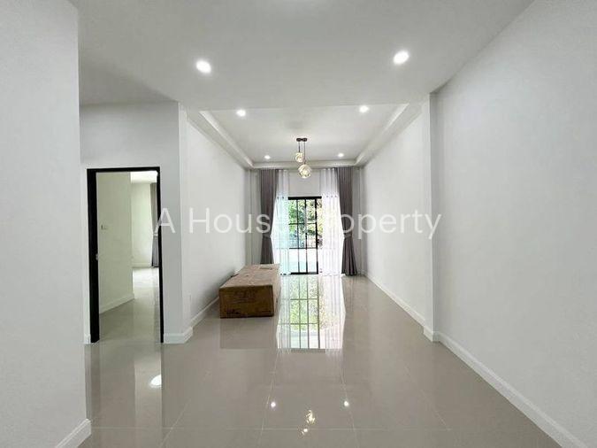 รูป บ้านเดี่ยวโครงการ ลัดดารมย์ ศรีราชา เงียบสงบ เดินทางสะดวก - รูปที่ 3/16