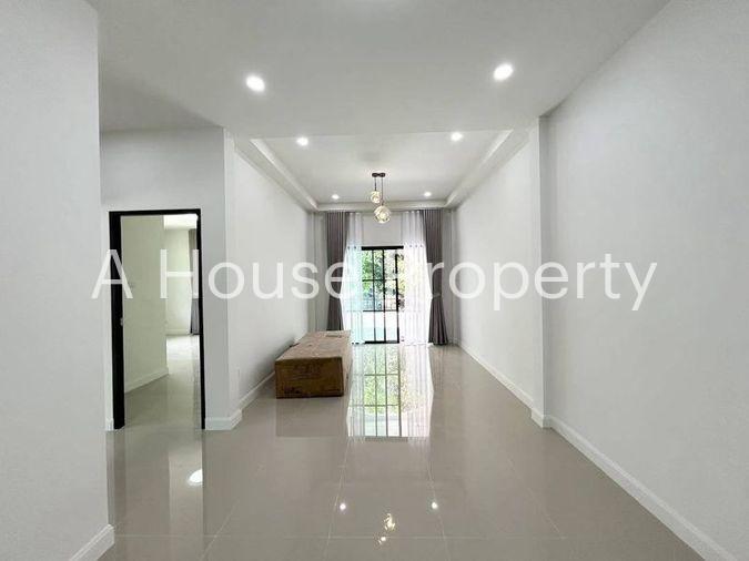 รูป บ้านเดี่ยวโครงการ ลัดดารมย์ ศรีราชา เงียบสงบ เดินทางสะดวก - รูปที่ 3/16